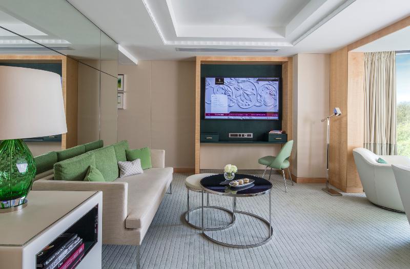 Four Seasons Hotel London at Park Lane - Oda