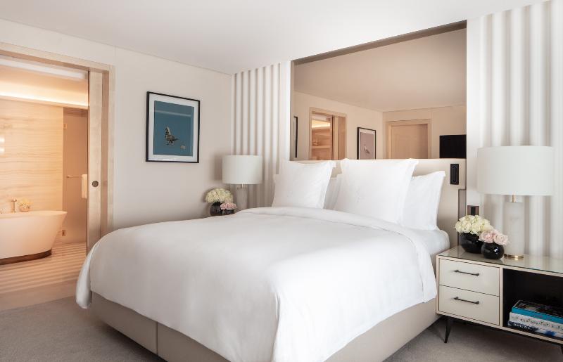 Four Seasons Hotel London at Park Lane - Oda