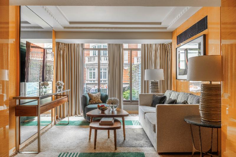 Four Seasons Hotel London at Park Lane - Oda