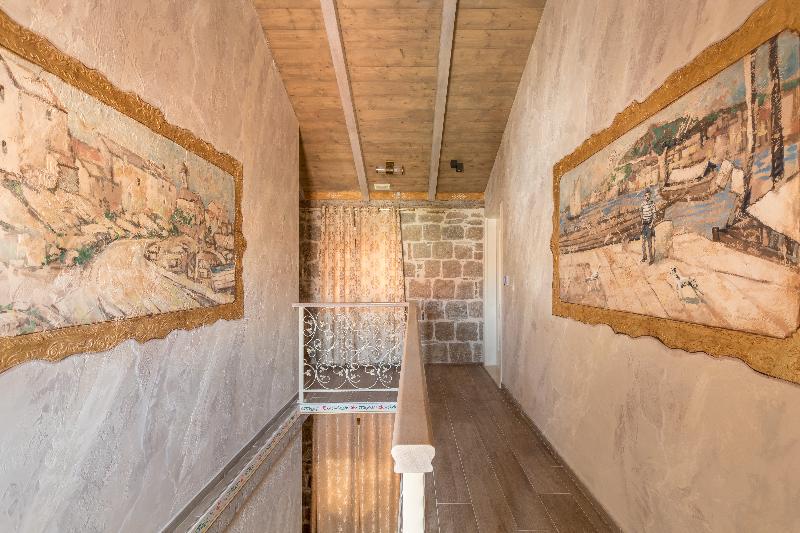 Heritage Palace Varos - Quaint & Elegant Hotels - Toplantı