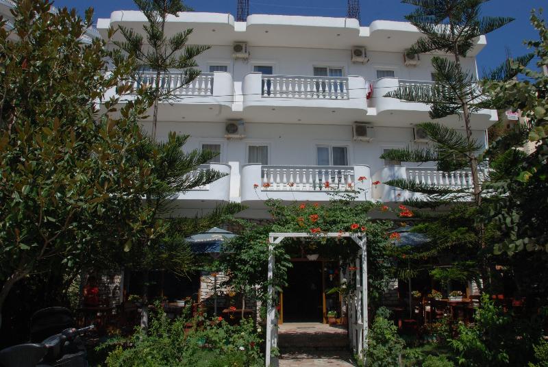 Hotel Rixhi - Genel