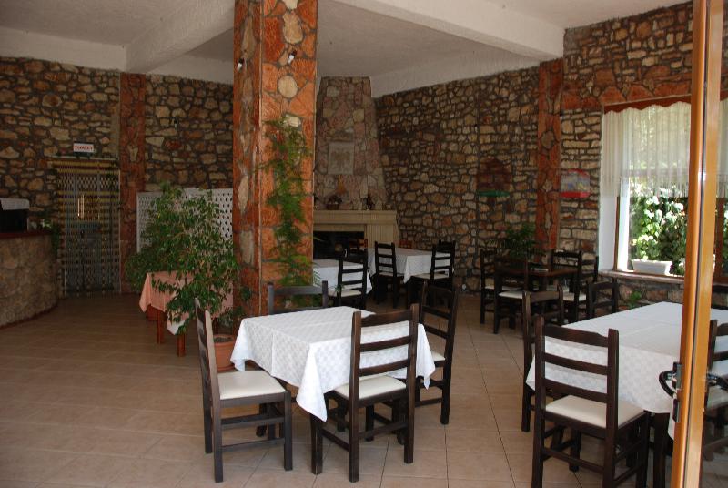 Hotel Rixhi - Restoran