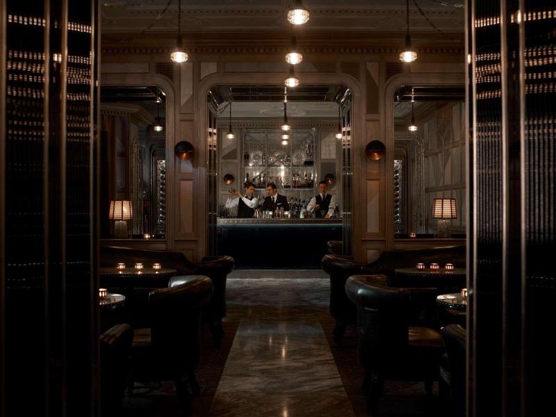 Connaught - Bar