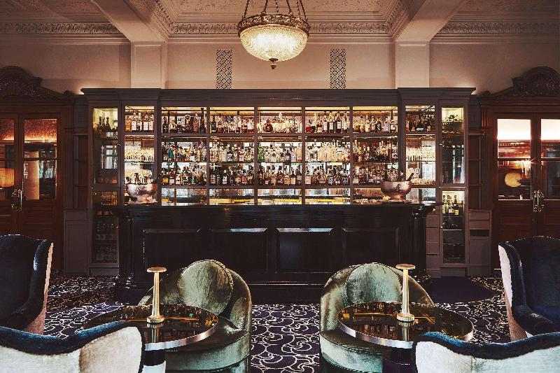 Connaught - Bar