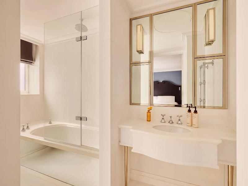 Connaught - Oda