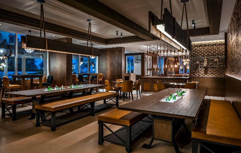 Fairmont Fujairah Beach Resort - Bar