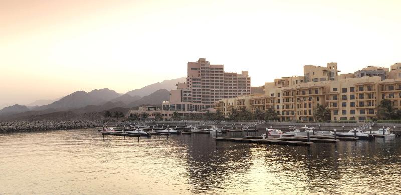 Fairmont Fujairah Beach Resort - Genel