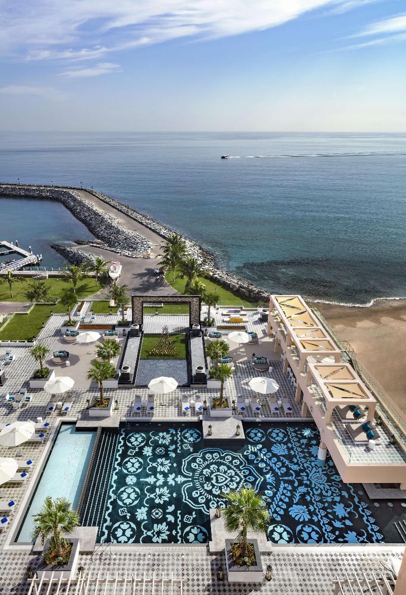 Fairmont Fujairah Beach Resort - Havuz