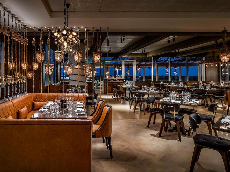 Fairmont Fujairah Beach Resort - Restoran