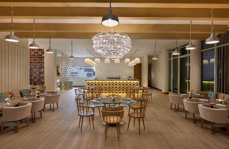 Fairmont Fujairah Beach Resort - Restoran