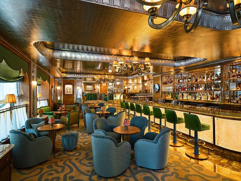 Dorchester - Bar