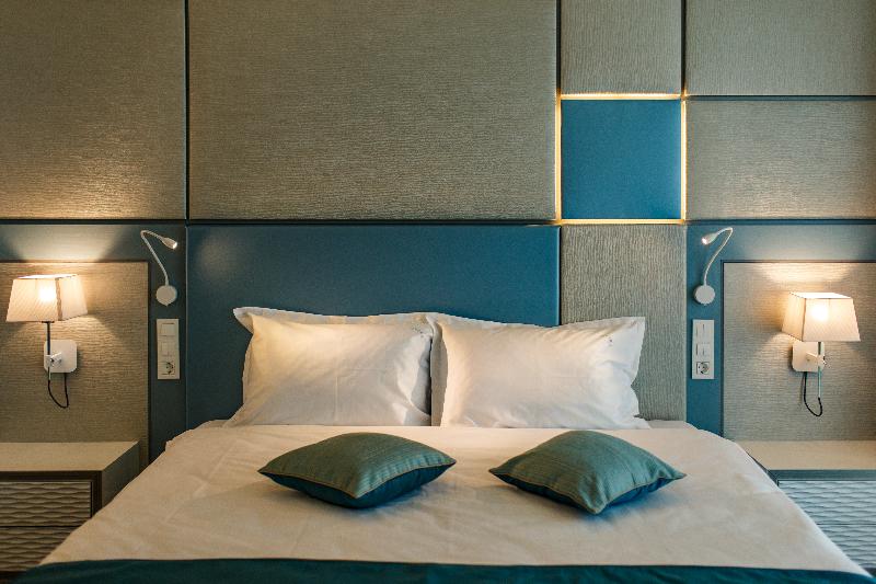 Hotel Opera Mamaia Nord - Oda