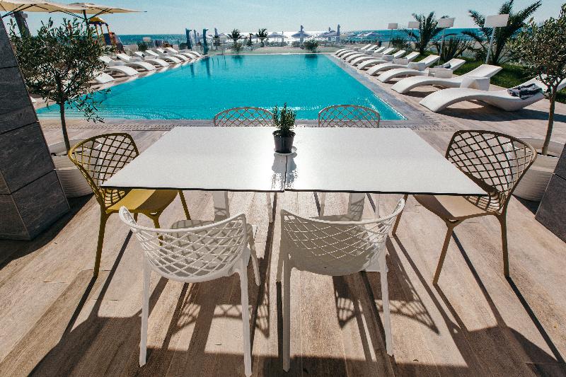 Hotel Opera Mamaia Nord - Teras