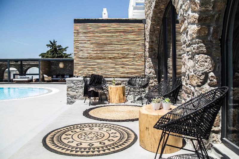 My Mykonos Boutique by Mr and Mrs White - Lobi