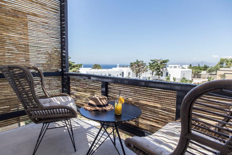 My Mykonos Boutique by Mr and Mrs White - Oda