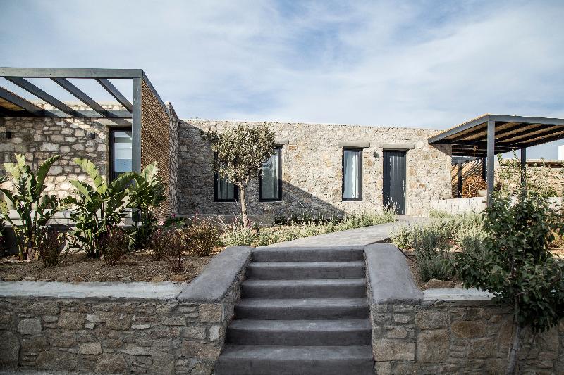My Mykonos Boutique by Mr and Mrs White - Oda