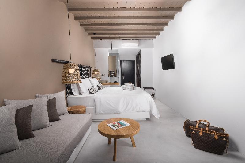 My Mykonos Boutique by Mr and Mrs White - Oda