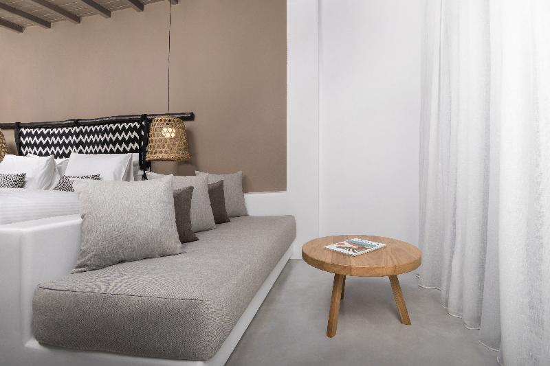 My Mykonos Boutique by Mr and Mrs White - Oda