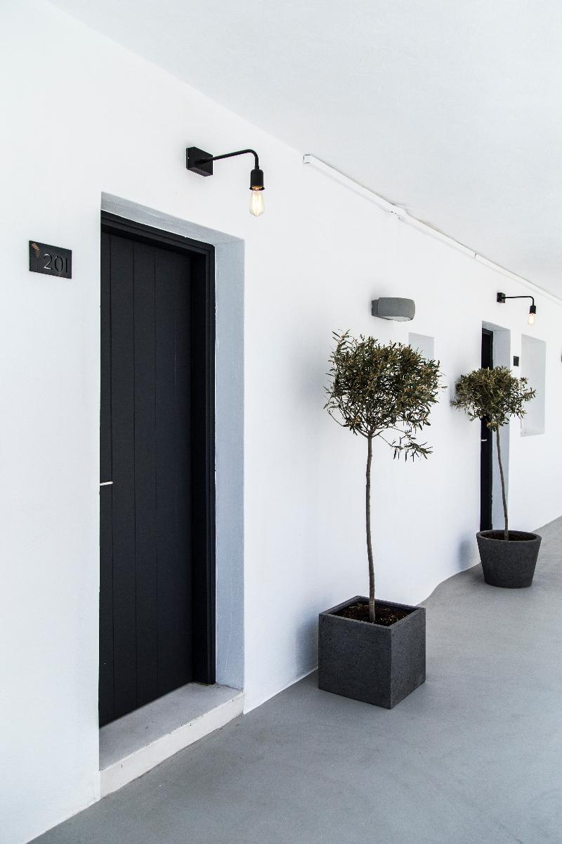 My Mykonos Boutique by Mr and Mrs White - Oda