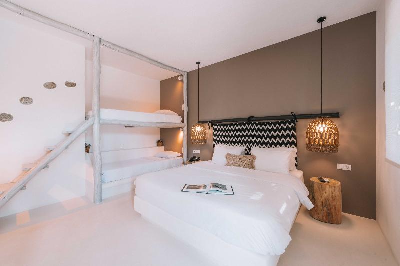 My Mykonos Boutique by Mr and Mrs White - Oda