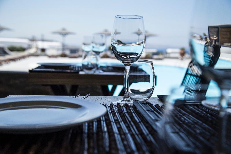 My Mykonos Boutique by Mr and Mrs White - Restoran