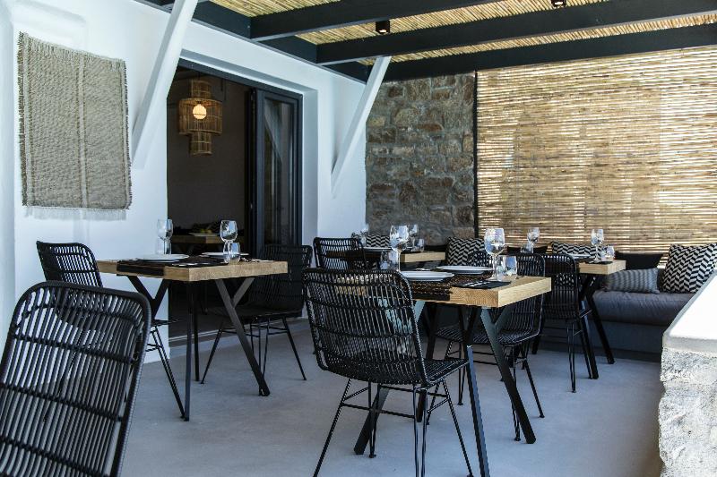 My Mykonos Boutique by Mr and Mrs White - Restoran