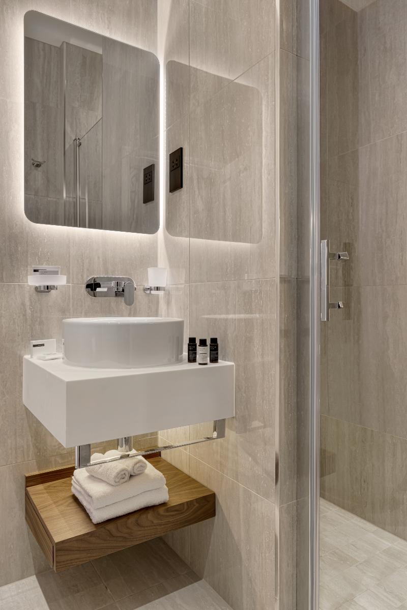 The Queens Gate Hotel - Oda