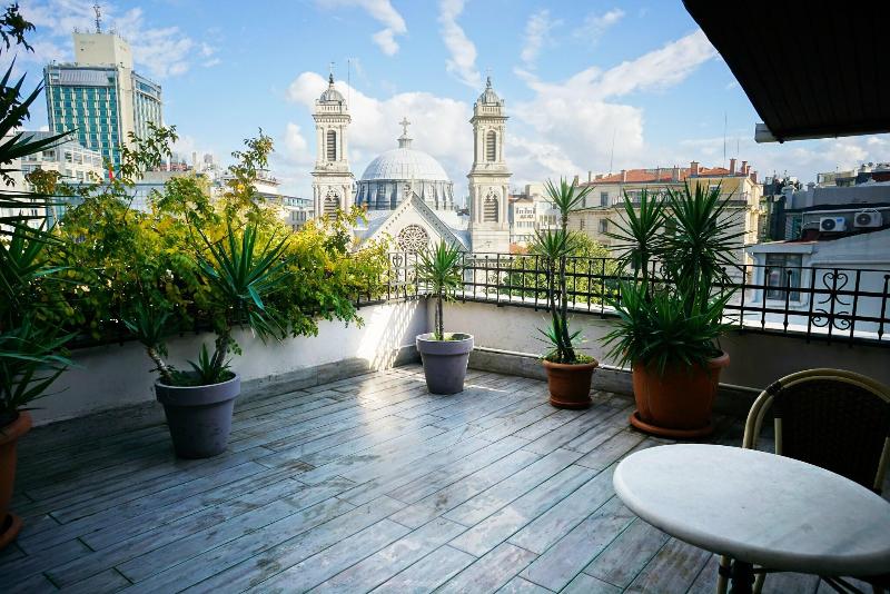 Triada Hotel - Teras