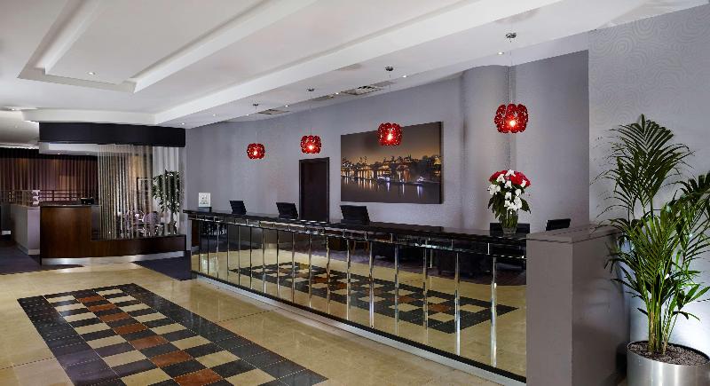 Doubletree by Hilton London Chelsea - Genel