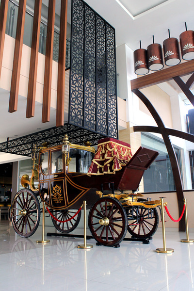 Crystal Lotus Yogyakarta - Lobi