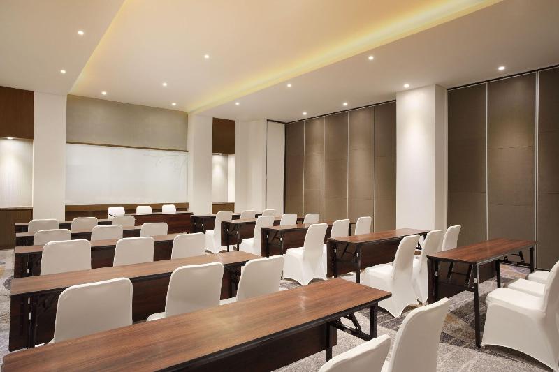 Four Points by Sheraton Manado - Toplantı