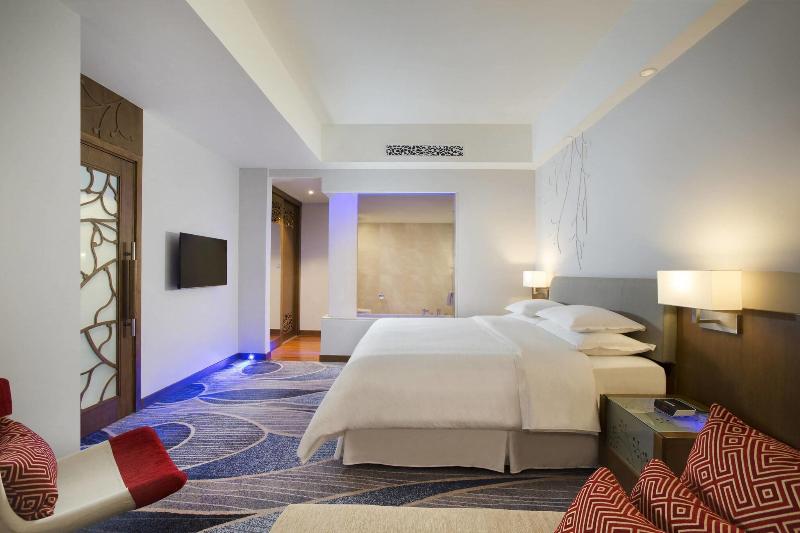 Four Points by Sheraton Manado - Oda