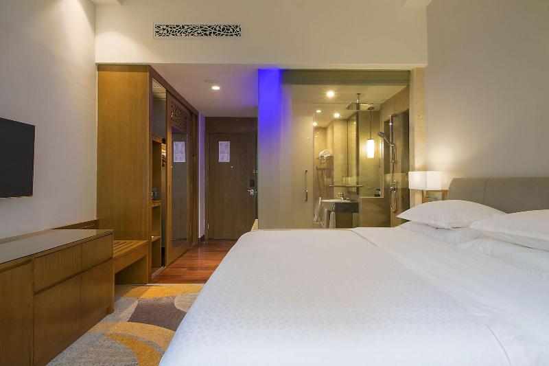 Four Points by Sheraton Manado - Oda