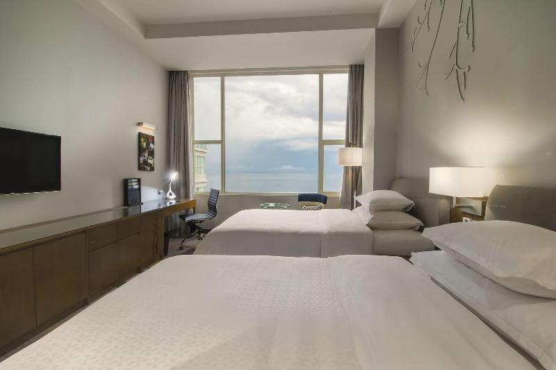 Four Points by Sheraton Manado - Oda