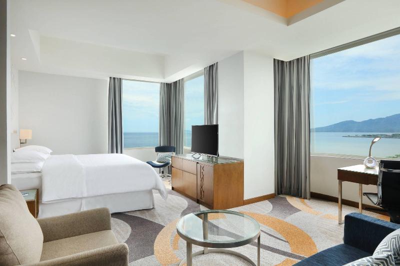 Four Points by Sheraton Manado - Oda