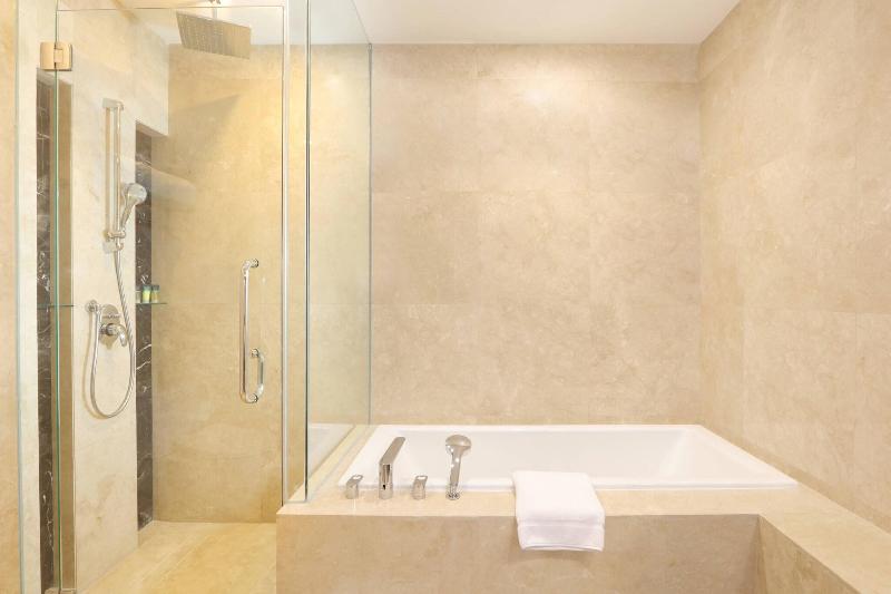 Four Points by Sheraton Manado - Oda