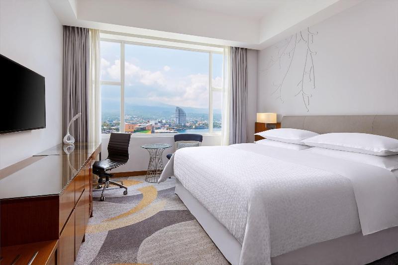 Four Points by Sheraton Manado - Oda