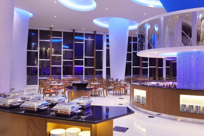 Four Points by Sheraton Manado - Restoran