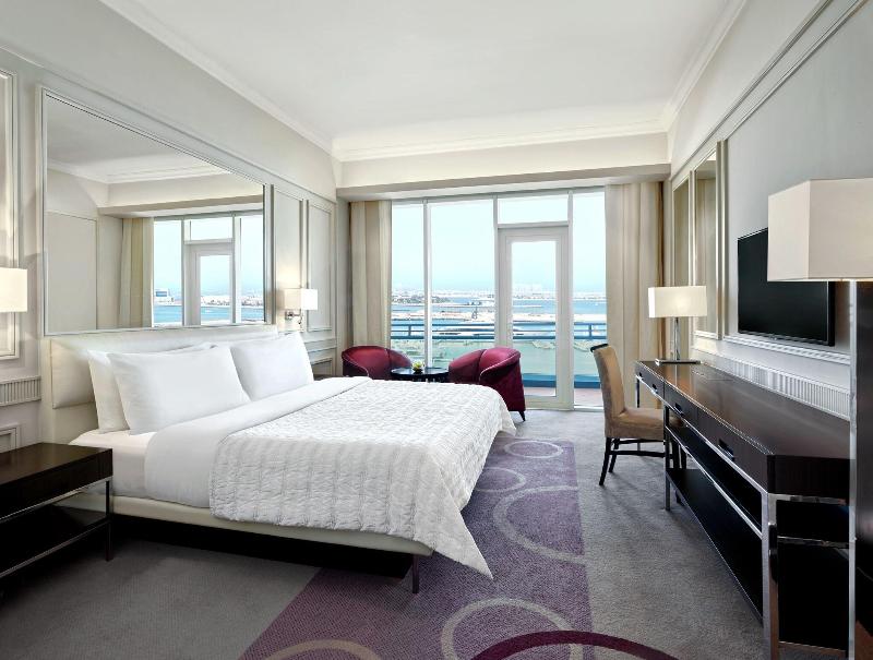Le Meridien Mina Seyahi Beach Resort & Marina - Oda