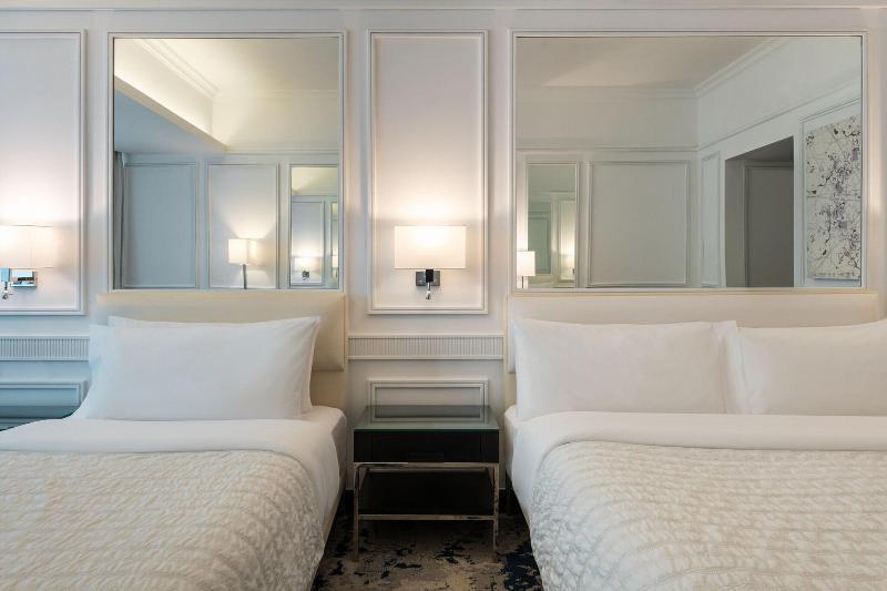 Le Meridien Mina Seyahi Beach Resort & Marina - Oda