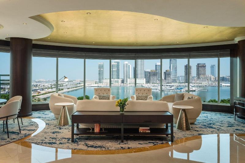 Le Meridien Mina Seyahi Beach Resort & Marina - Oda