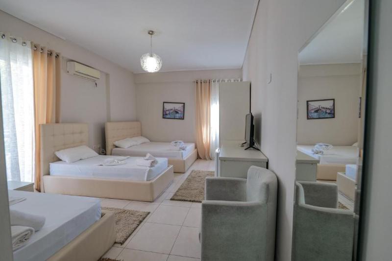 Hotel Sunrays - Oda