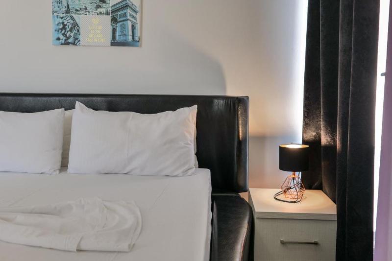 Hotel Sunrays - Oda