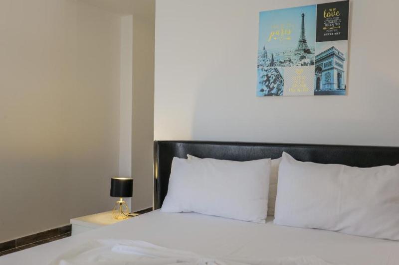Hotel Sunrays - Oda