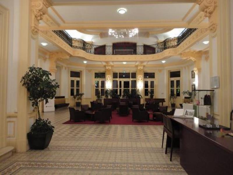 Appart Hotel le Splendid - Terres de France - Lobi