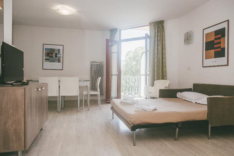 Appart Hotel le Splendid - Terres de France - Oda