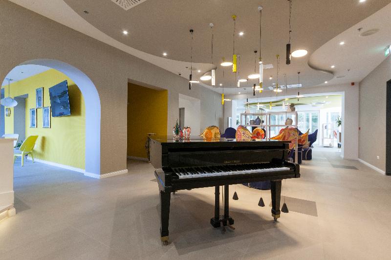 Bluesun Hotel Jadran - Lobi
