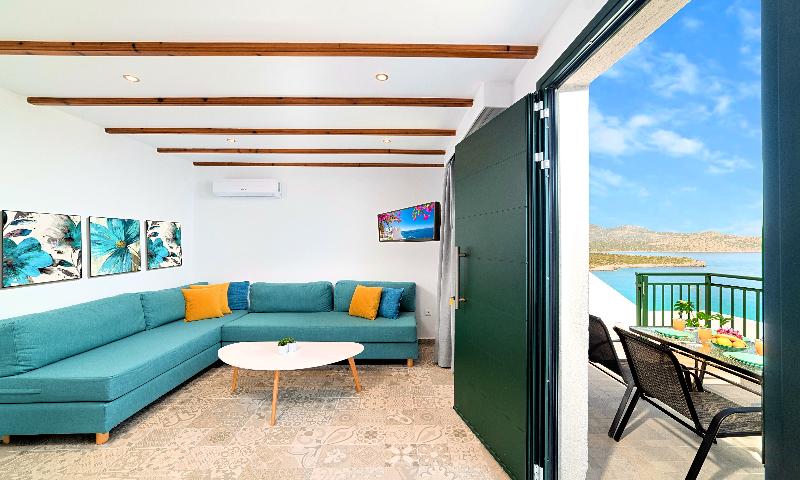 Istron Homes - Oda