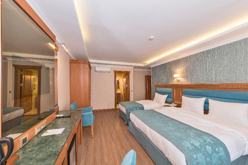 Magnaura House Hotel - Oda
