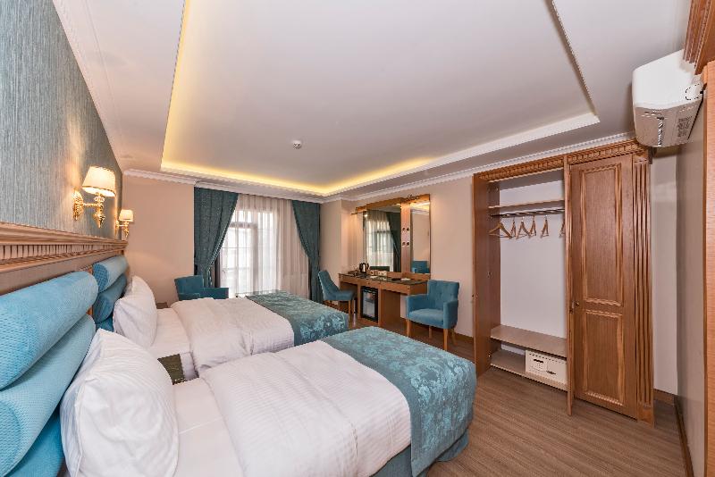 Magnaura House Hotel - Oda